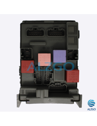 BOITIER FUSIBLE RENAULT ESPACE 4 /...